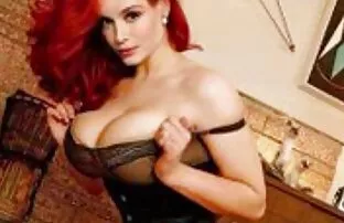 XXX Jag svensk porn tube masserar och knullar den vackra tjejen