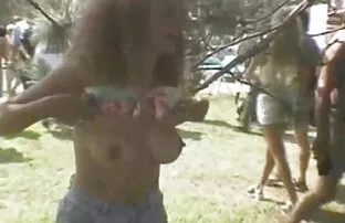XXX Ha sex med en ung idiot i free svensk porn glasögonen