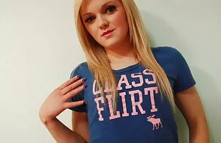 XXX Med sin älskare free porn svensk blir hon arg och älska.