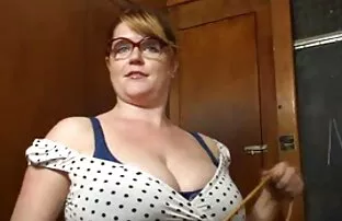 XXX Son blond Ko svenska nybörjare porr