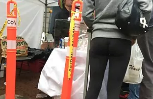 XXX Hon hade ett förhållande med en tjej, innan han slog svenska porn video henne