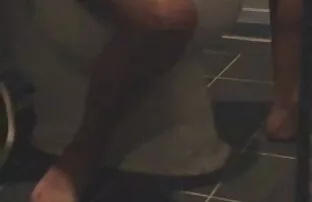 XXX Vacker flicka skriker knulla svenskaporn