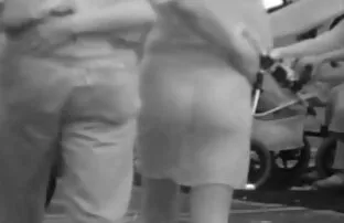 XXX De två följeslagare kramade varandra och sedan sex xxx svenska knulla den sonen,