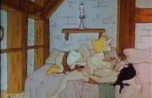 XXX En bit kan hoppa på en penis och grillade foten i svensk sex movies fiber