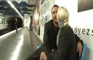XXX Bra svensk porn skådespelare med Blond