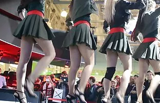 XXX Gamla bomb några kroppar spridda svensk gay porn hål